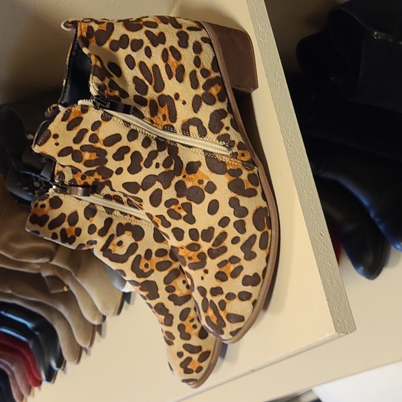 Leopard booties - Picture 1 of 1